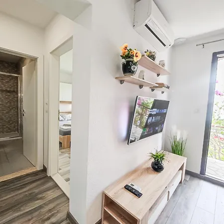 Biljana Apartment