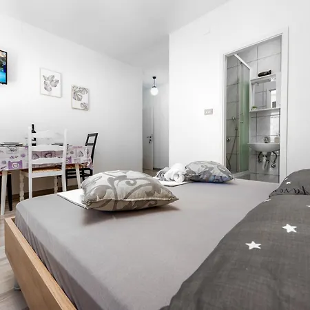 Biljana Apartment Makarska